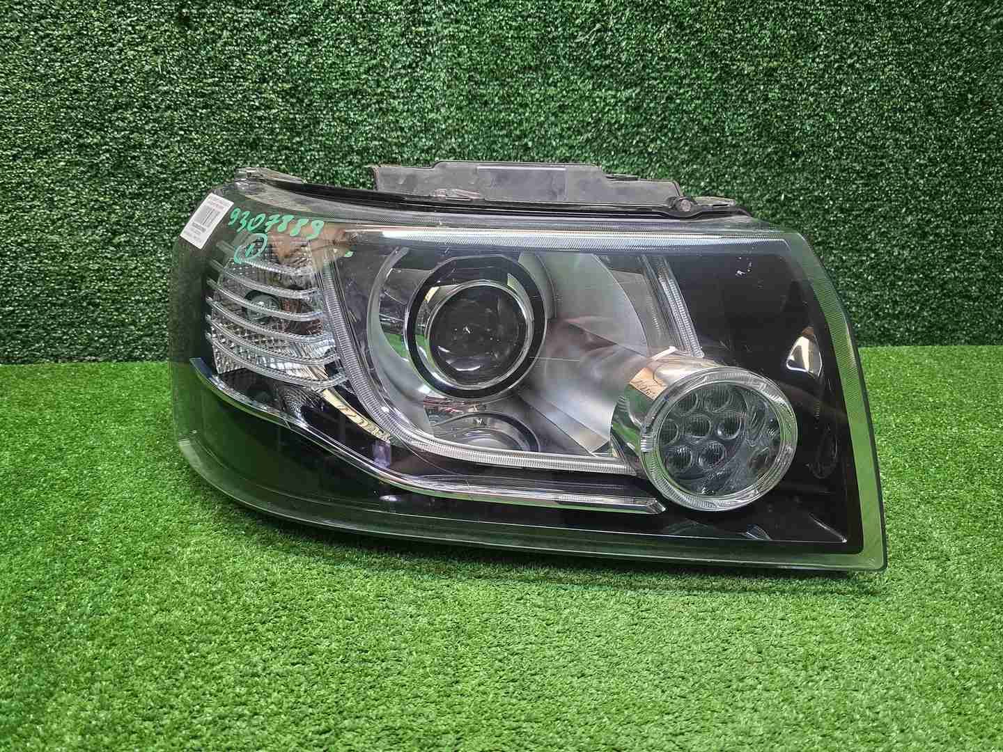 Фара правая Land-Rover Freelander 2 (2012-2014)