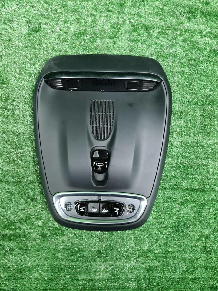 Плафон салона Volvo XC90 2 (2014-н.в.)