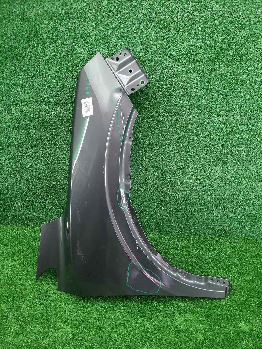 Крыло переднее правое Geely Coolray (2019-2024)
