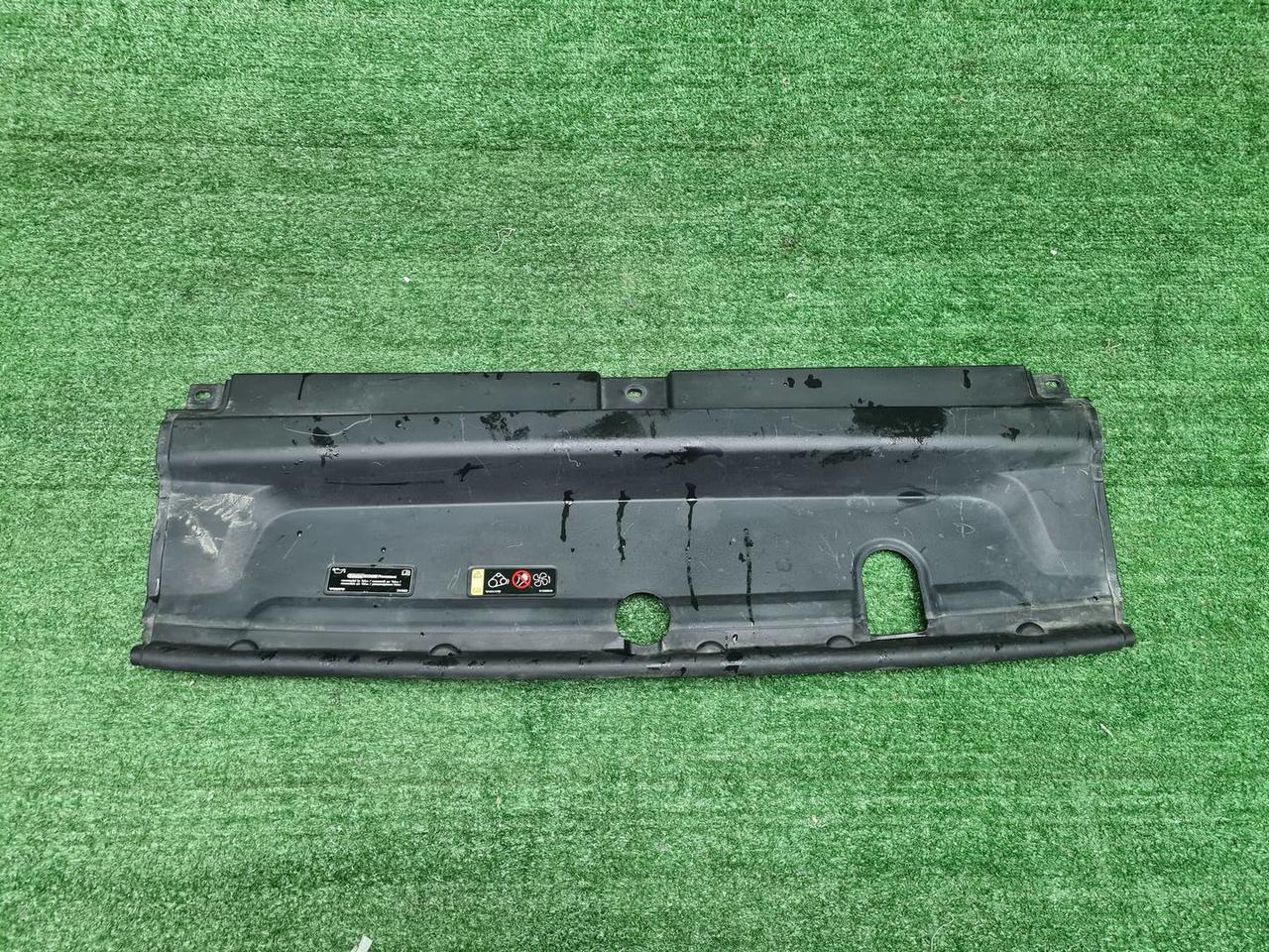 Кожух замка капота Volvo S90 2 (2016-н.в.)