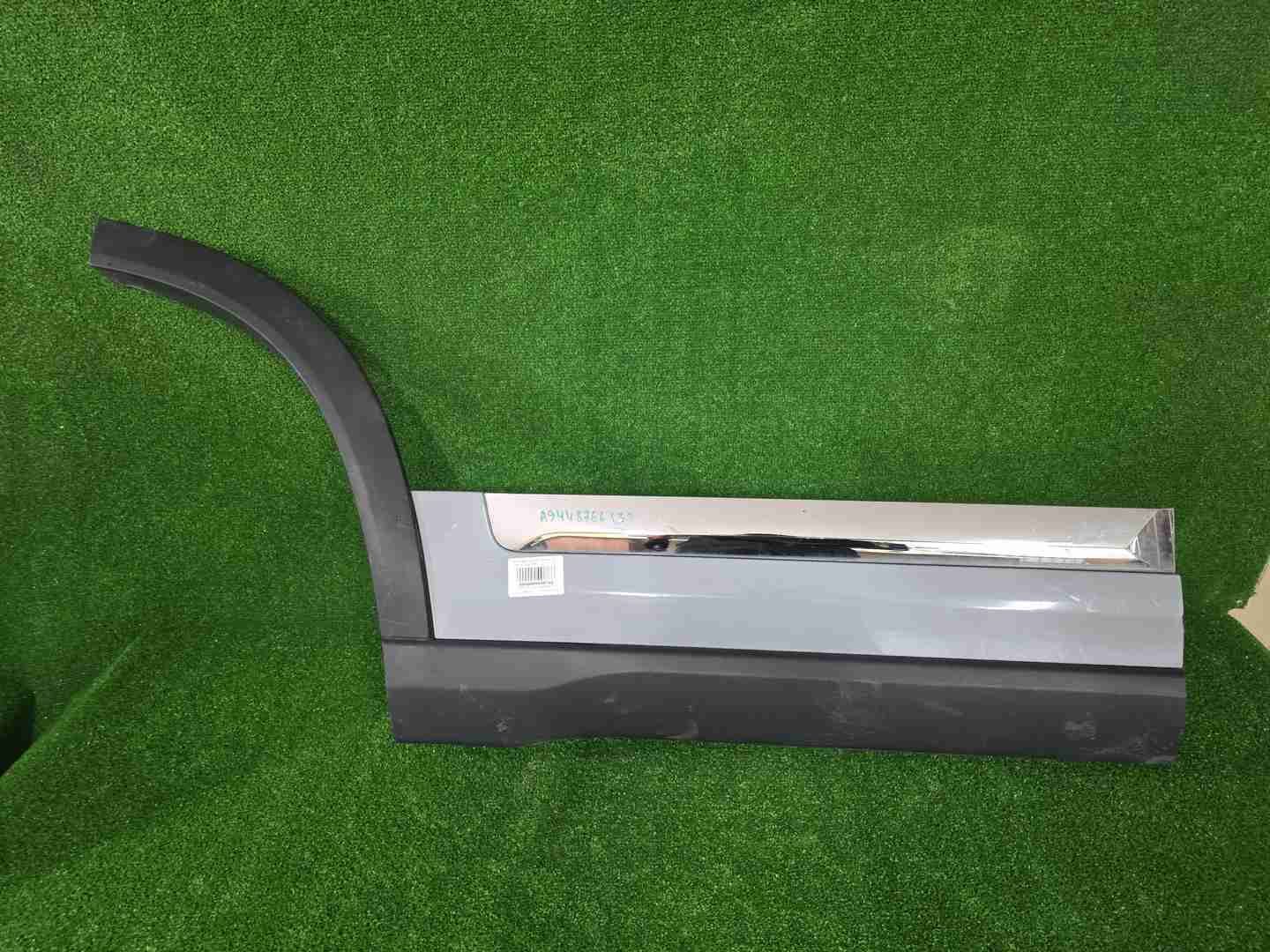 Накладка двери правая Chery Tiggo 8 Pro (21-24)