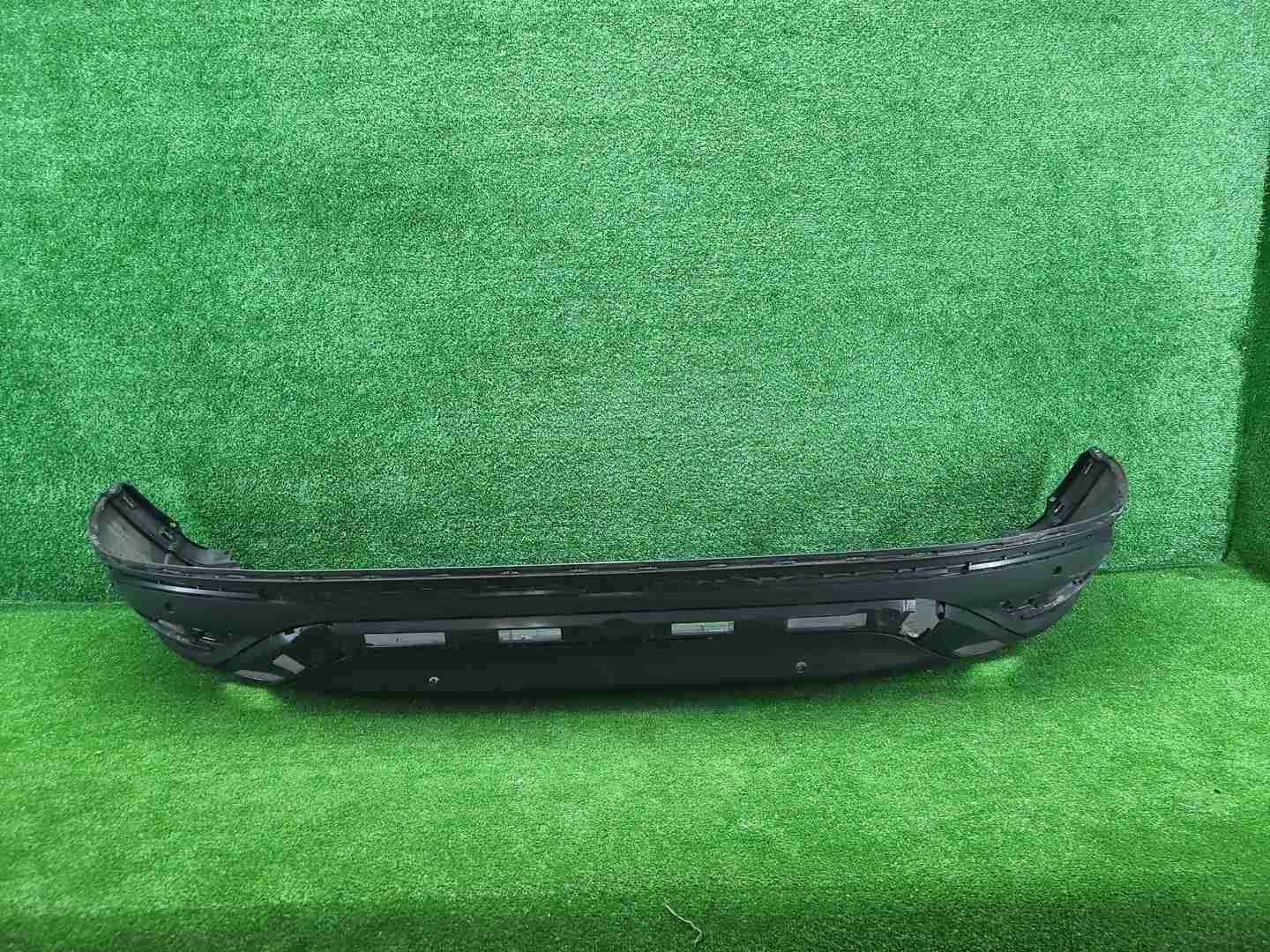Юбка заднего бампера VW ID.6 (2021-н.в.)