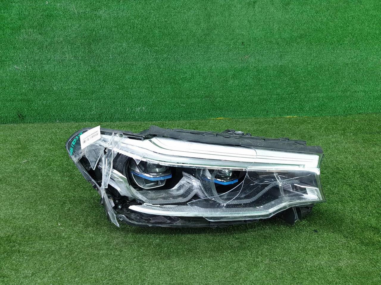 Битая Фара правая BMW M5 F90 (2017-2020) Laser