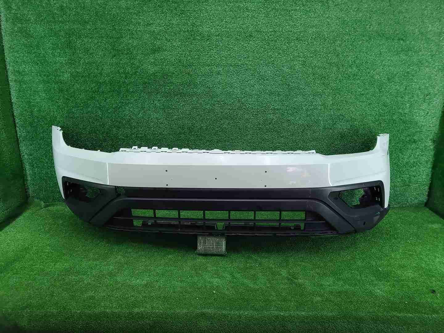 Бампер передний VW Teramont (2017-2022)