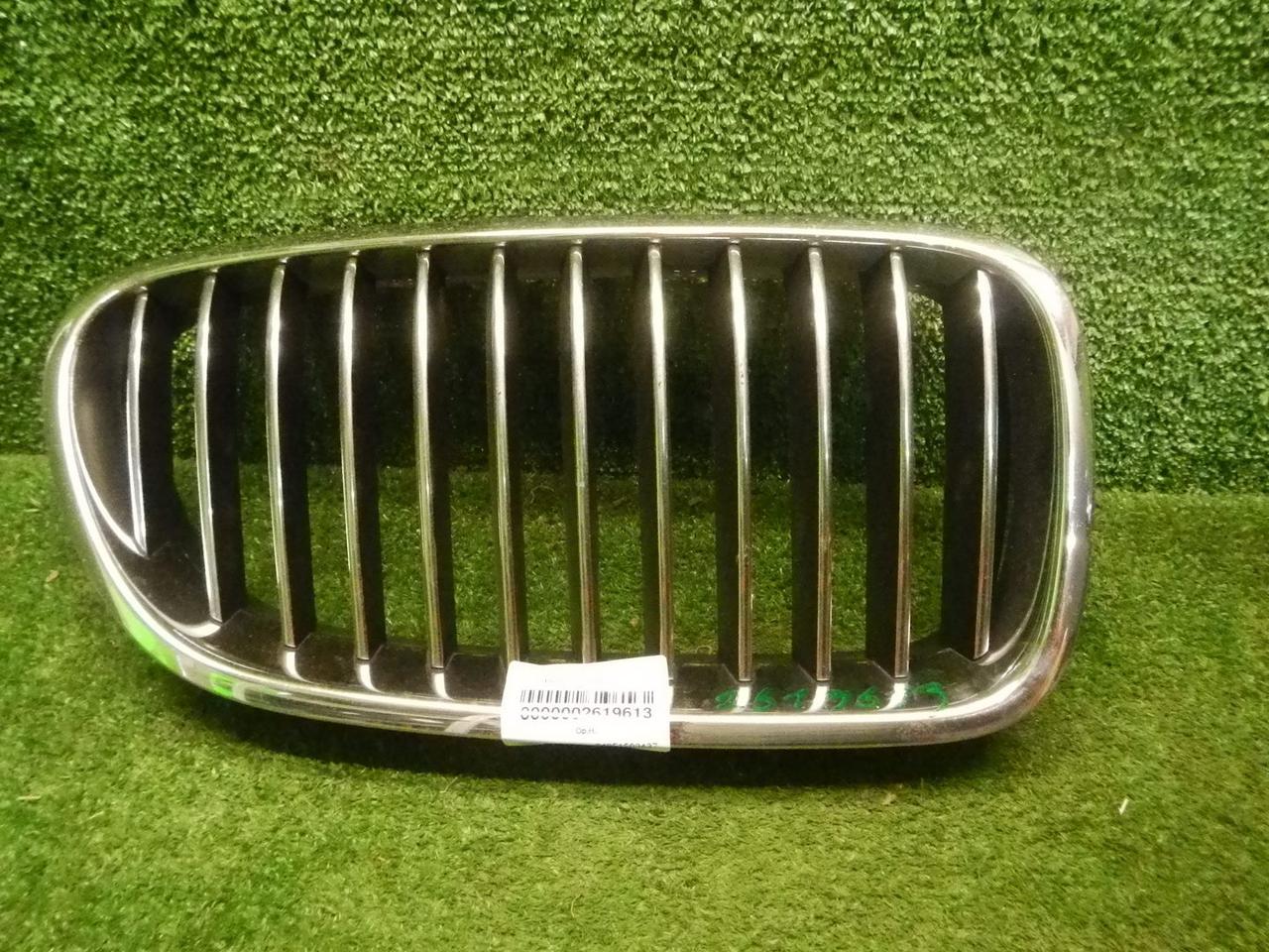 Решетка радиатора правая BMW 5er F10 F11 (2009-2013)