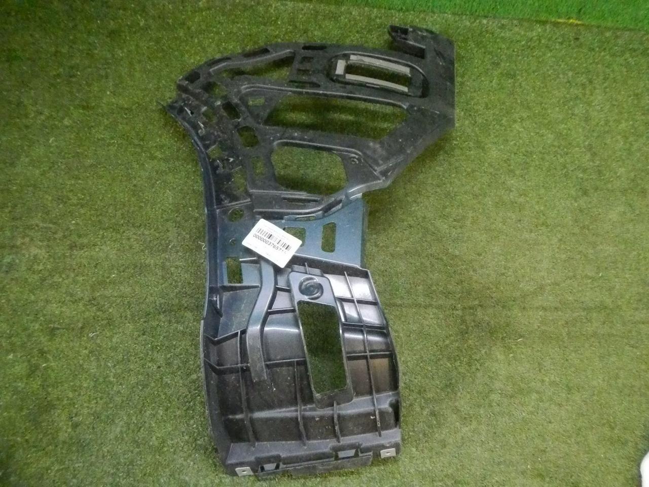 Кронштейн заднего бампера Porsche Cayenne 3 17-23
