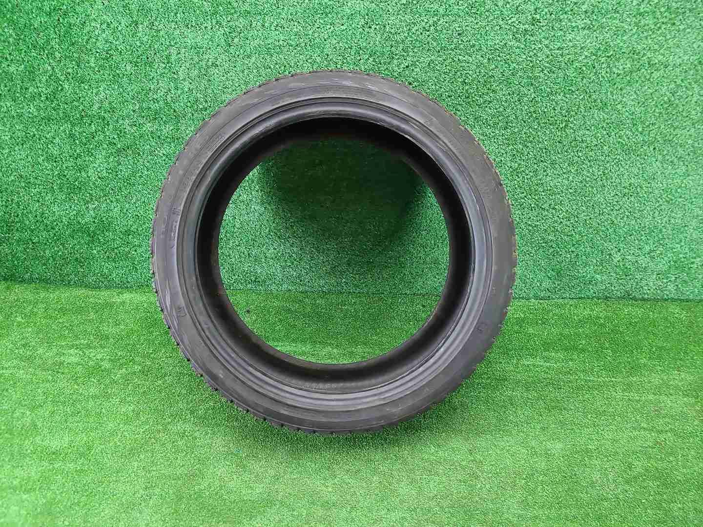 Шина 225/40 R19 93T Nokian Tyres Hakkapeliitta R3