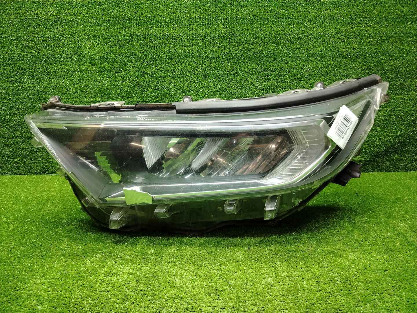 Фара левая Toyota RAV4 5 XA50 (2018-н.в.) LED