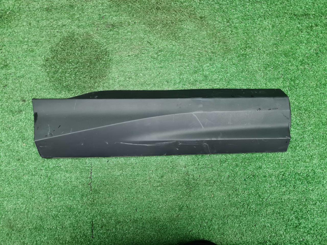 Накладка двери задняя правая Geely Coolray (23-нв)