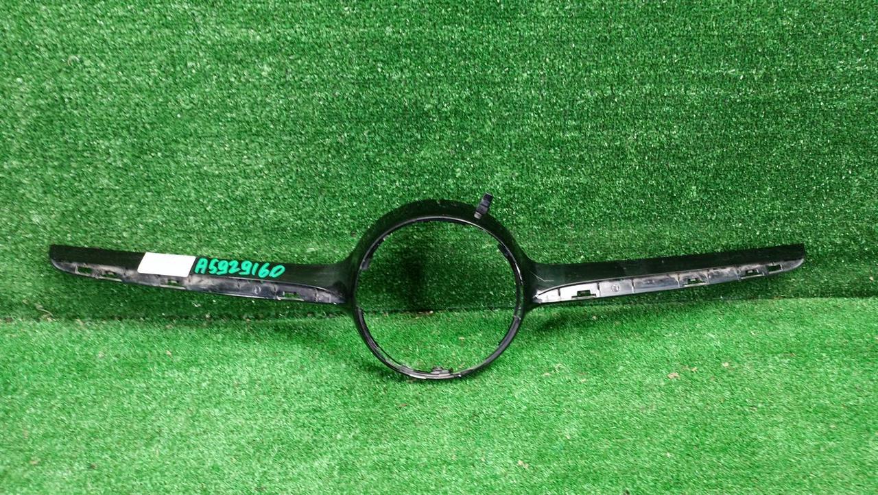 Накладка решетки радиатора Mercedes C w205 (18-23)