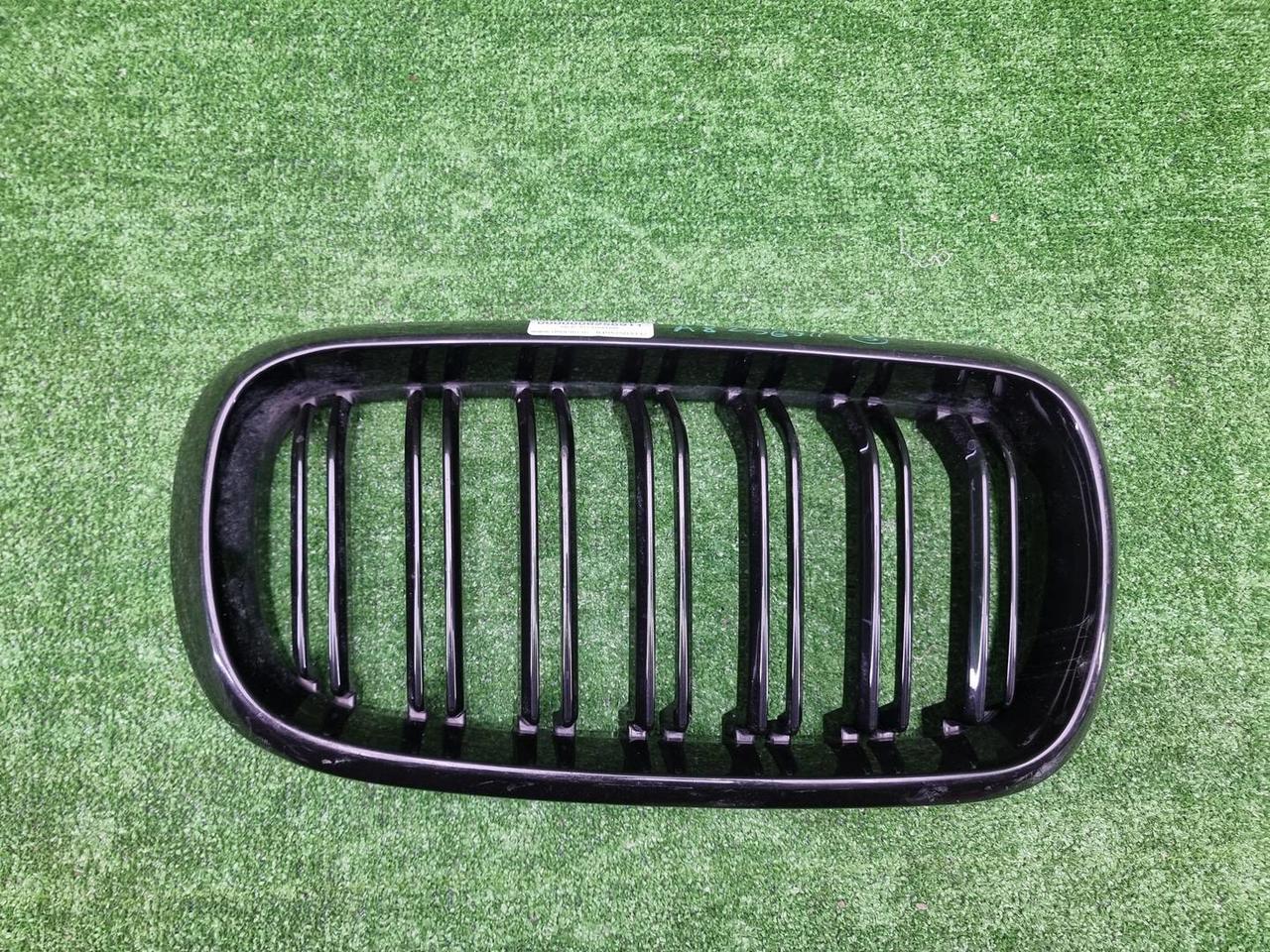 Решетка радиатора правая BMW X5 F15 X6 F16 (13-18)