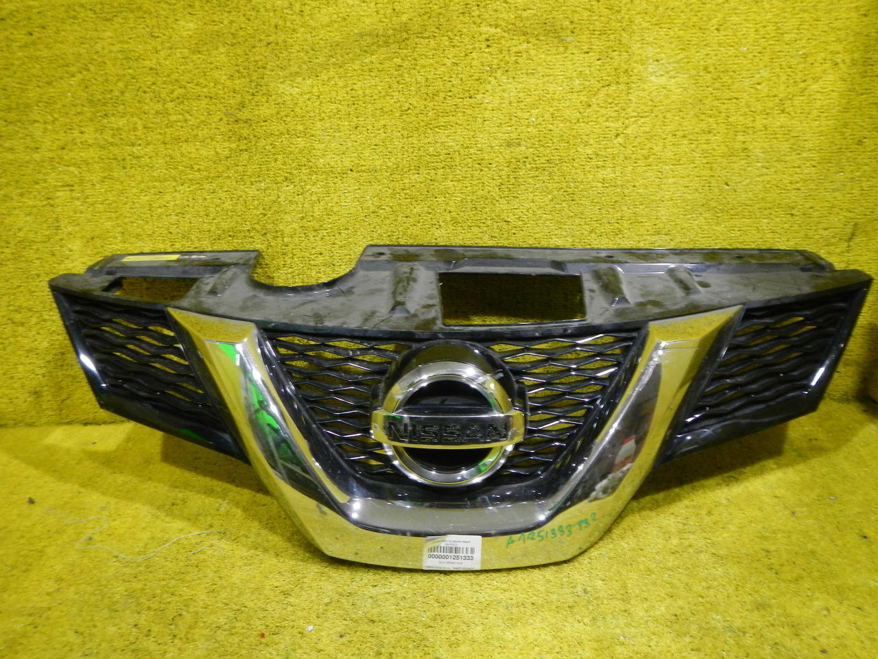 Решетка радиатора Nissan X-Trail T32 (2013-2019)