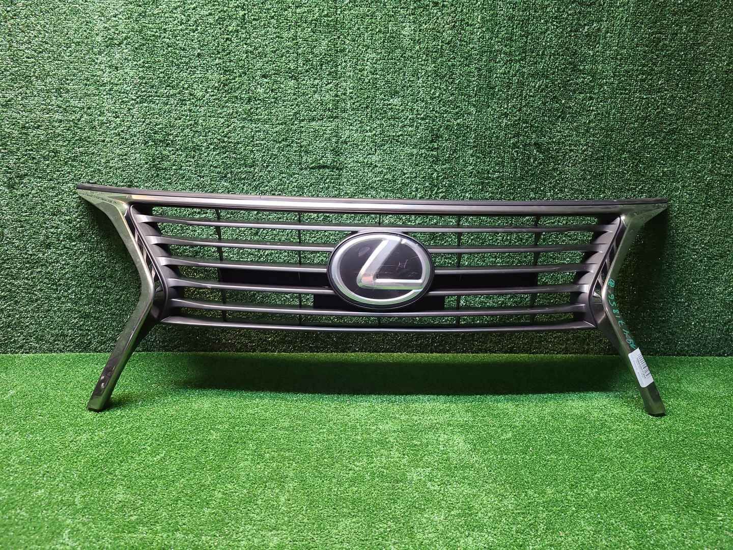Решетка радиатора Lexus RX 3 (2012-2015)