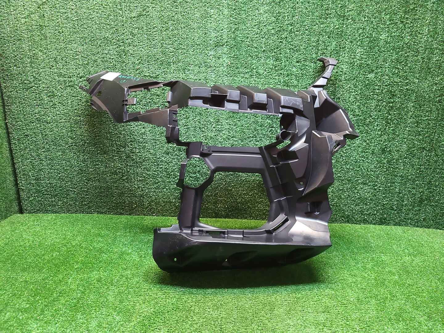 Кронштейн бампера правый BMW X6 G06 19-23 M-paket