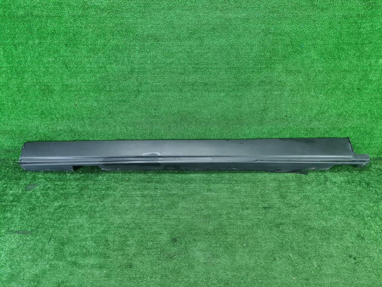 Накладка порога правая RR Vogue 4 L405 (2012-2022)