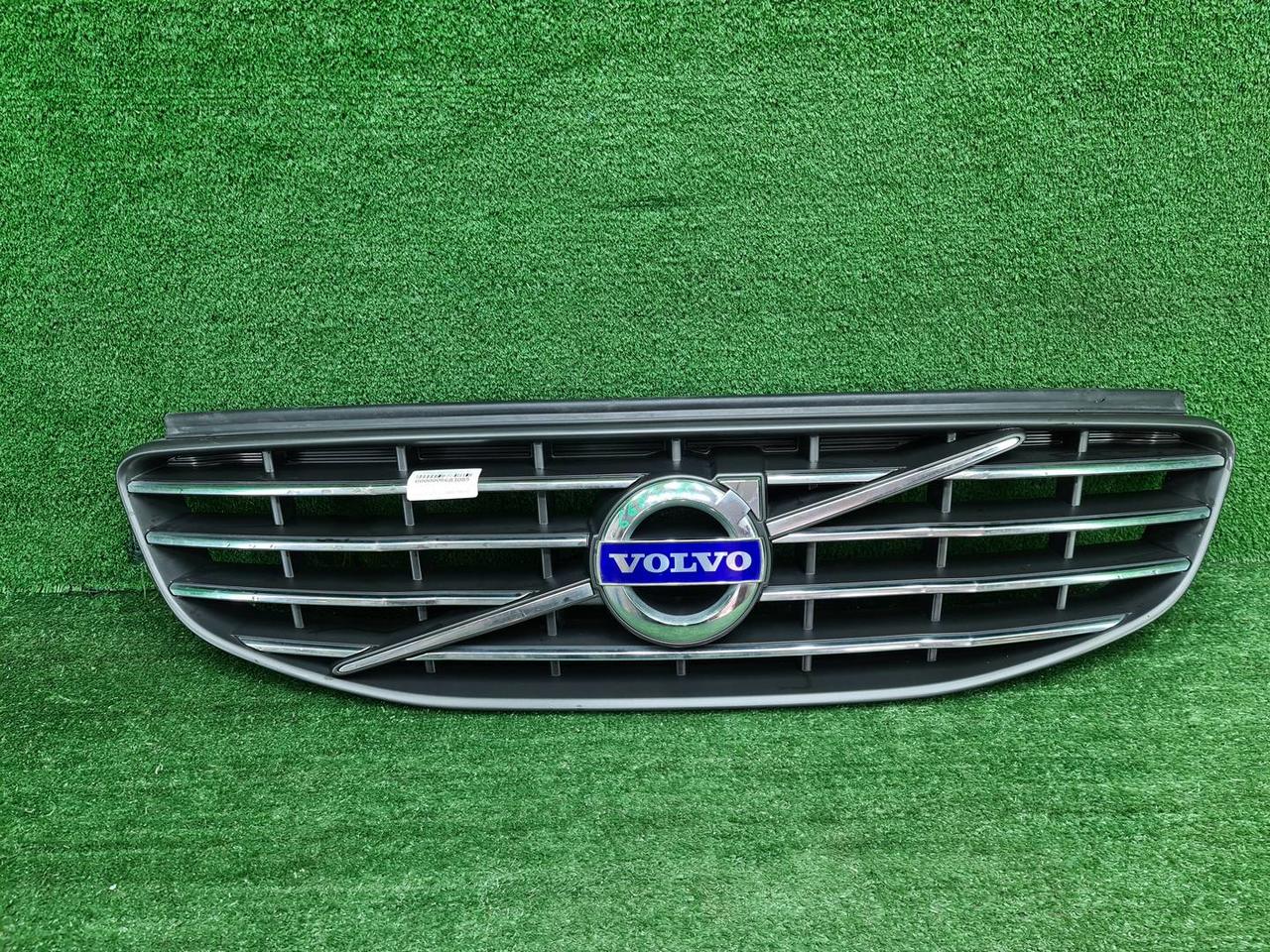 Решетка радиатора Volvo XC60 1 (2013-2017)
