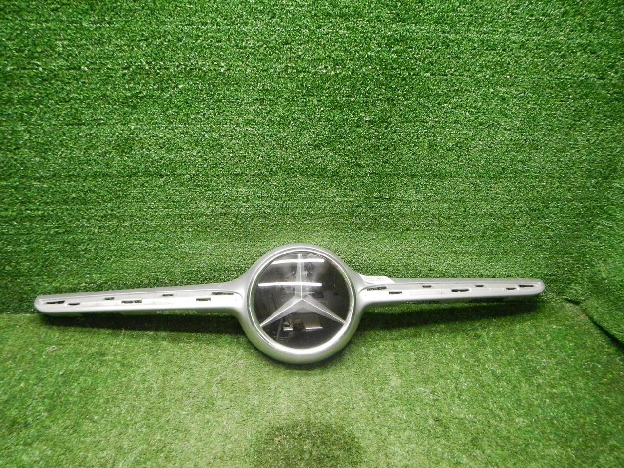 Накладка решетки радиатора Mercedes S C217 (13-17)