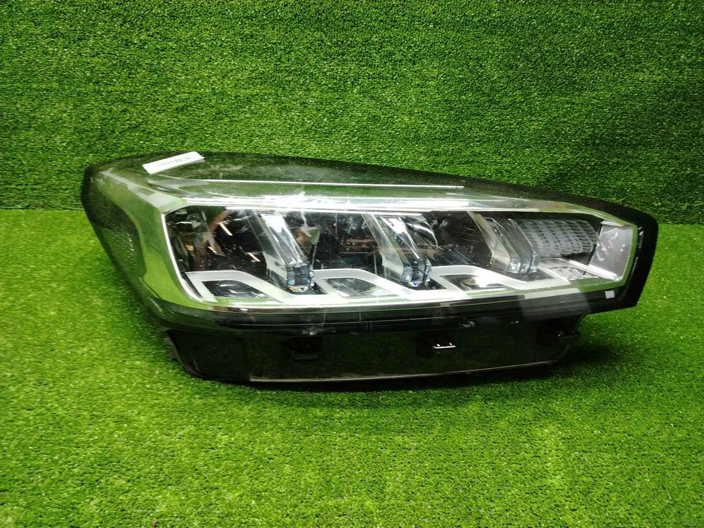 Фара правая Chery Tiggo 7 Pro (2020-2024) LED