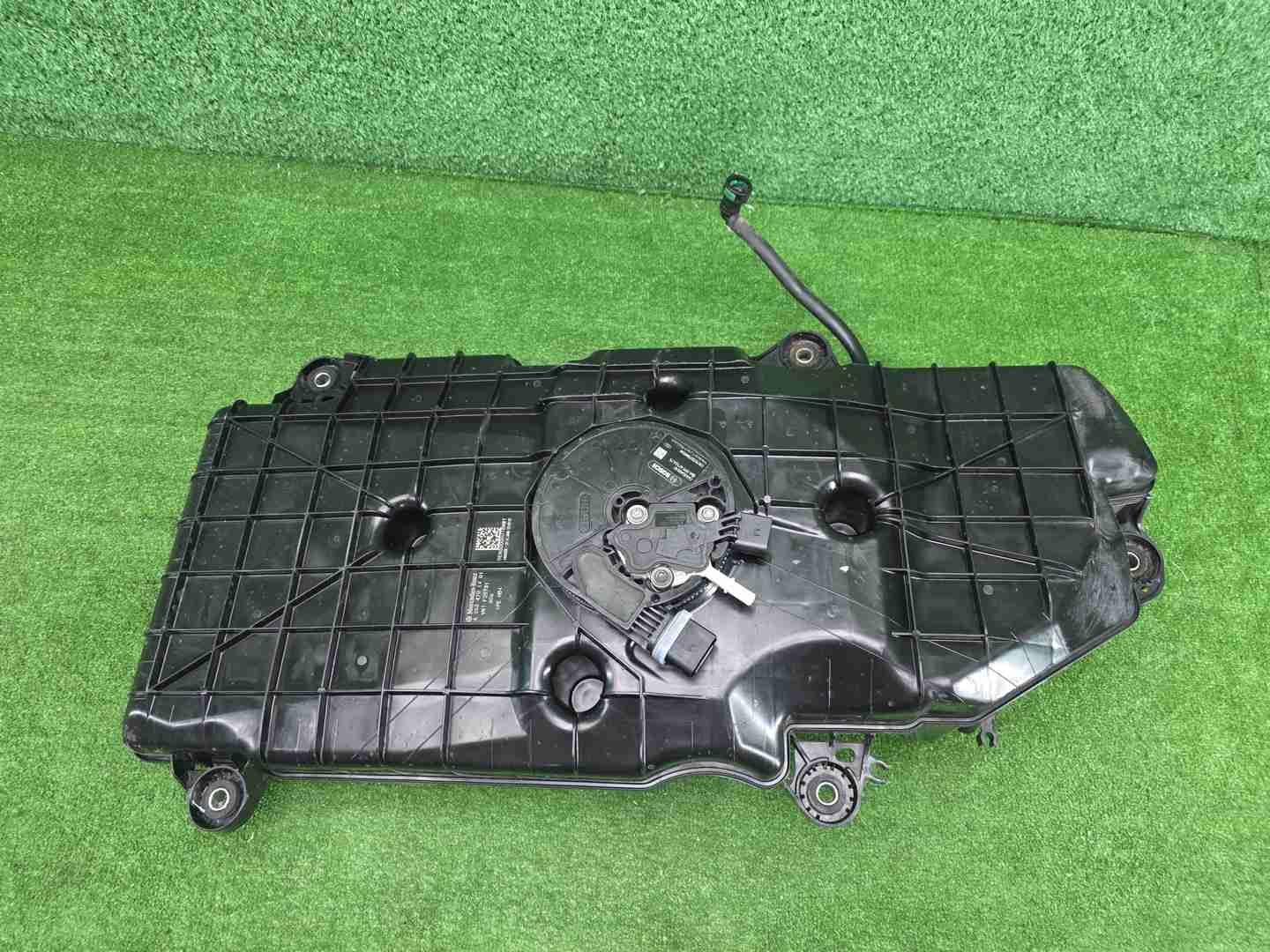 Бак AdBlue Mercedes GLC X253 (15-22)
