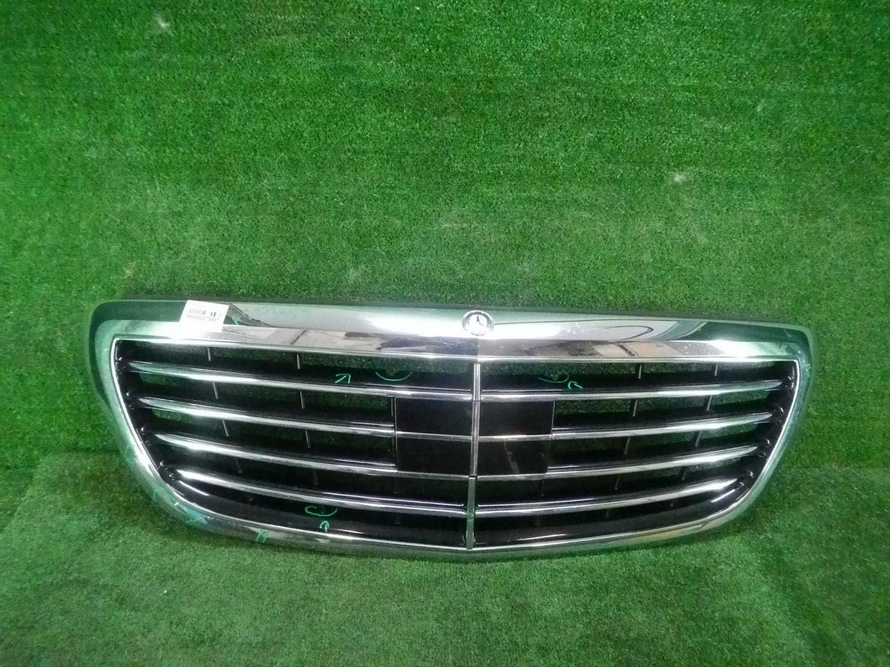 Решетка радиатора Mercedes S W222 (2013-2017)