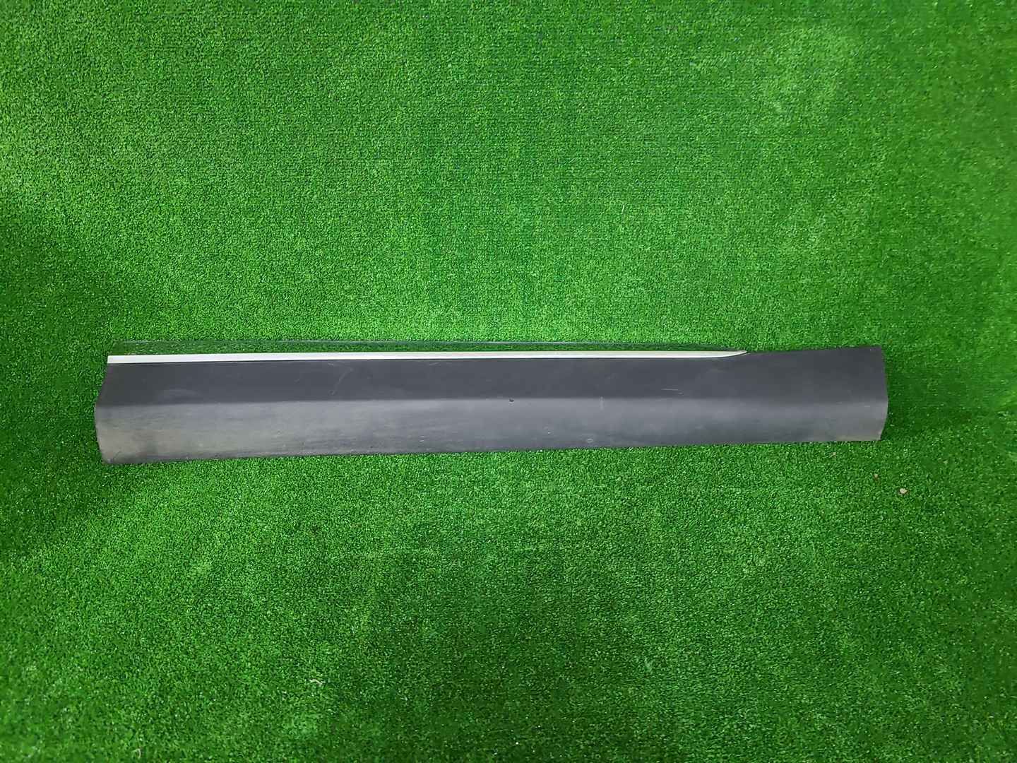 Накладка двери передняя правая EXEED TXL (19-нв)