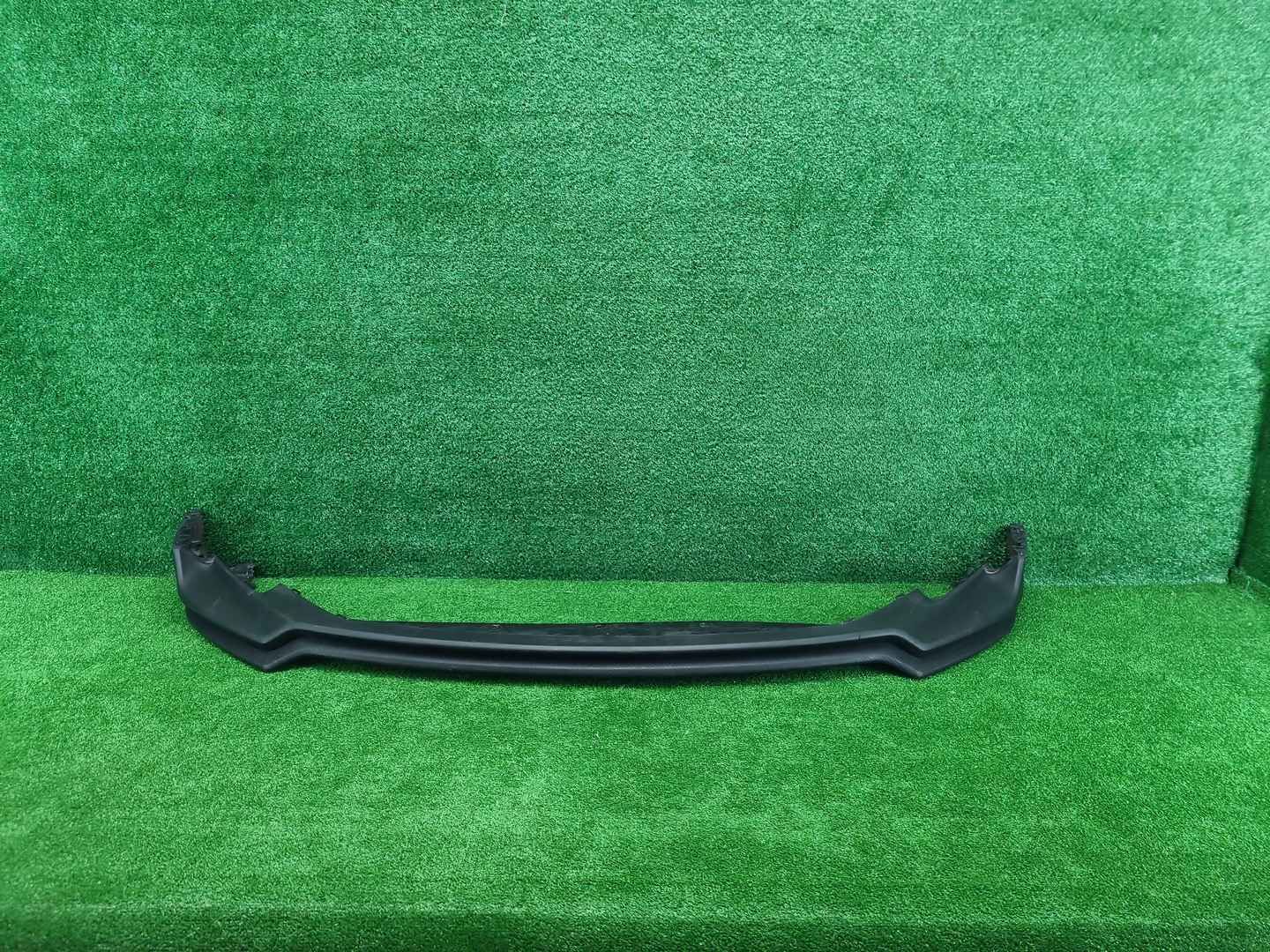 Юбка переднего бампера Geely Coolray (2019-2024)