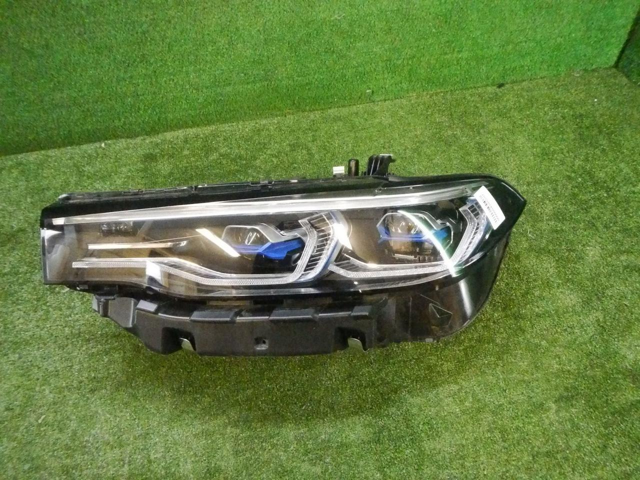 Фара левая BMW X7 G07 (2019-2022) Laser Light