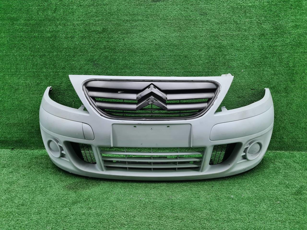 Бампер передний Citroen C3 1 (2005-2010) Com Furo