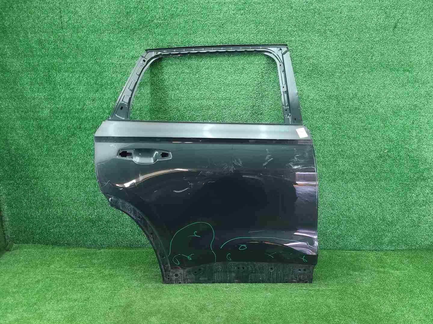 Дверь задняя правая Geely Monjaro (2021-н.в.)