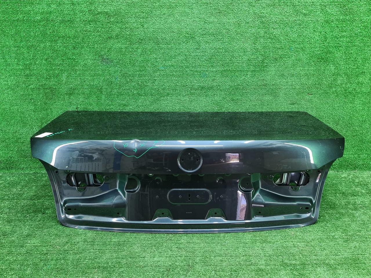 Крышка багажника BMW 7er G11 (2015-2022)