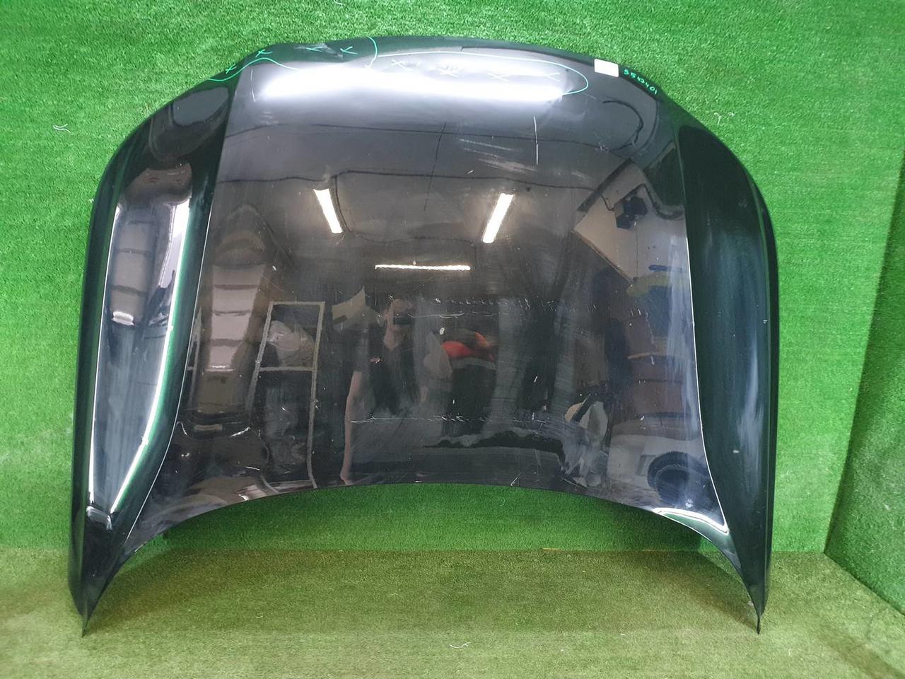 Капот Volvo XC40 (2017-н.в.)