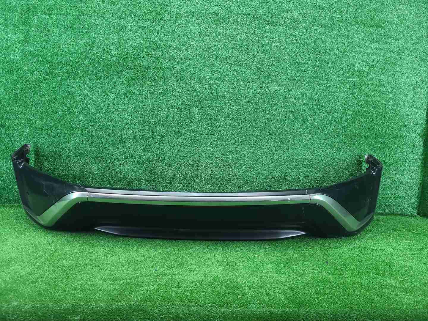 Юбка переднего бампера Land Cruiser 200 (15-21)