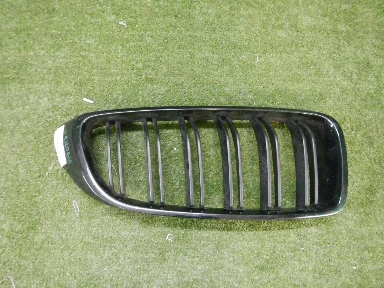 Решетка радиатора правая BMW 4er F32 (2013-2020)