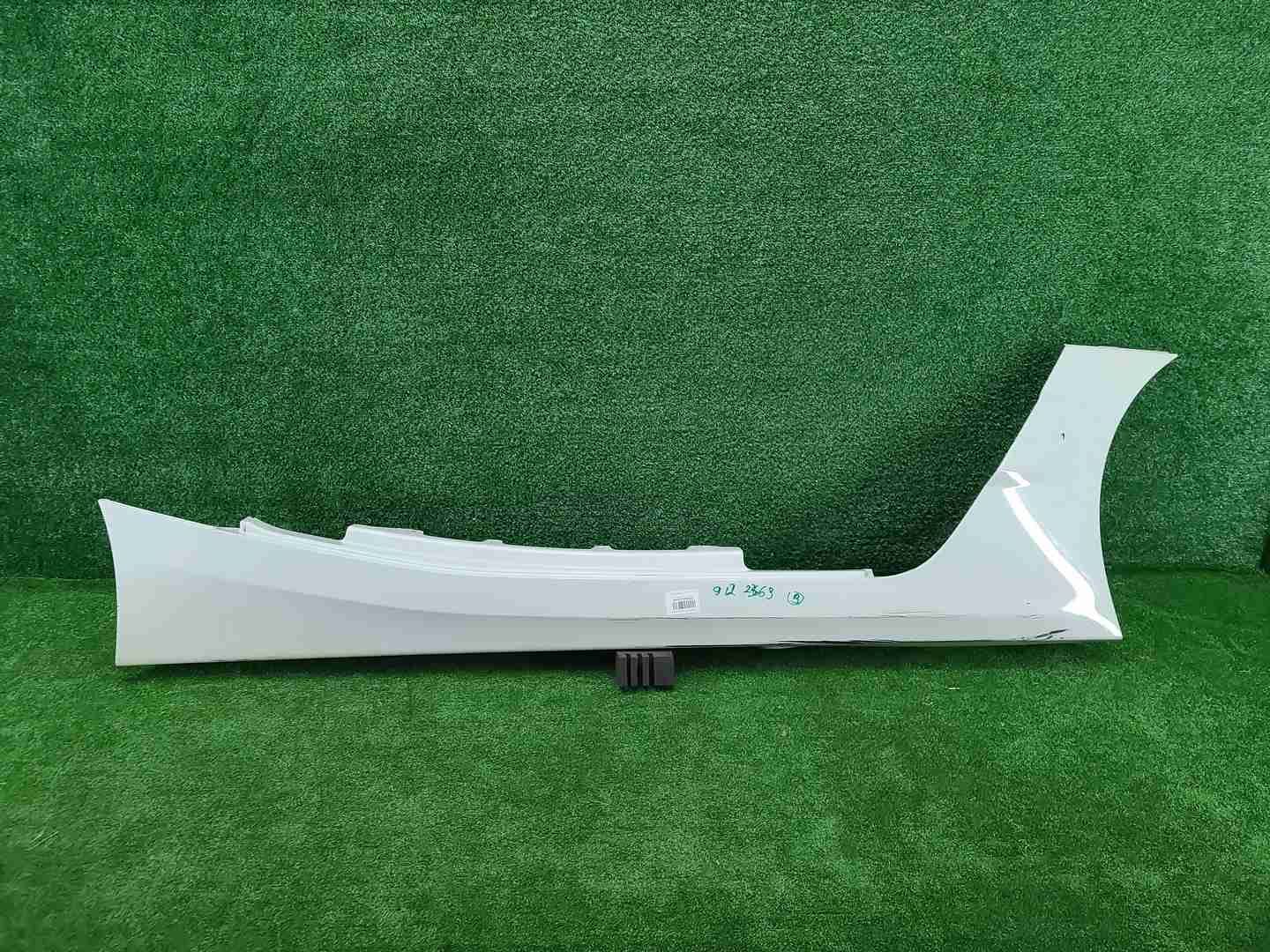 Накладка порога правая BMW Z4 G29 (2018-н.в.)
