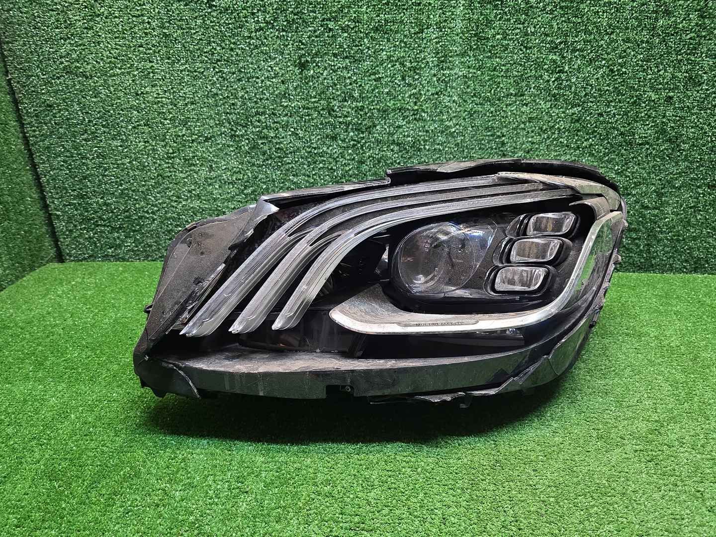 Фара левая Mercedes S W222 (17-20) Multibeam LED