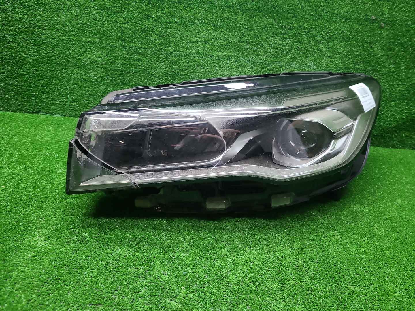 Фара левая Geely Emgrand 2 (2021-н.в.) LED
