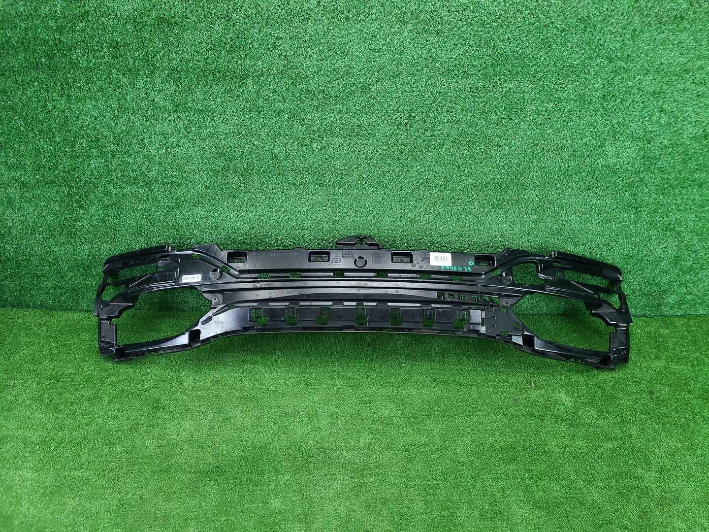 Кронштейн зад. бампера BMW 7er G11 (19-22) M-paket