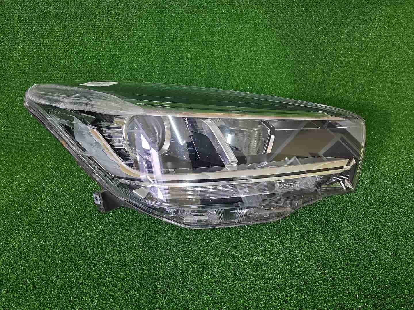 Фара правая Chery Tiggo 4 Pro (2020-н.в.) галоген