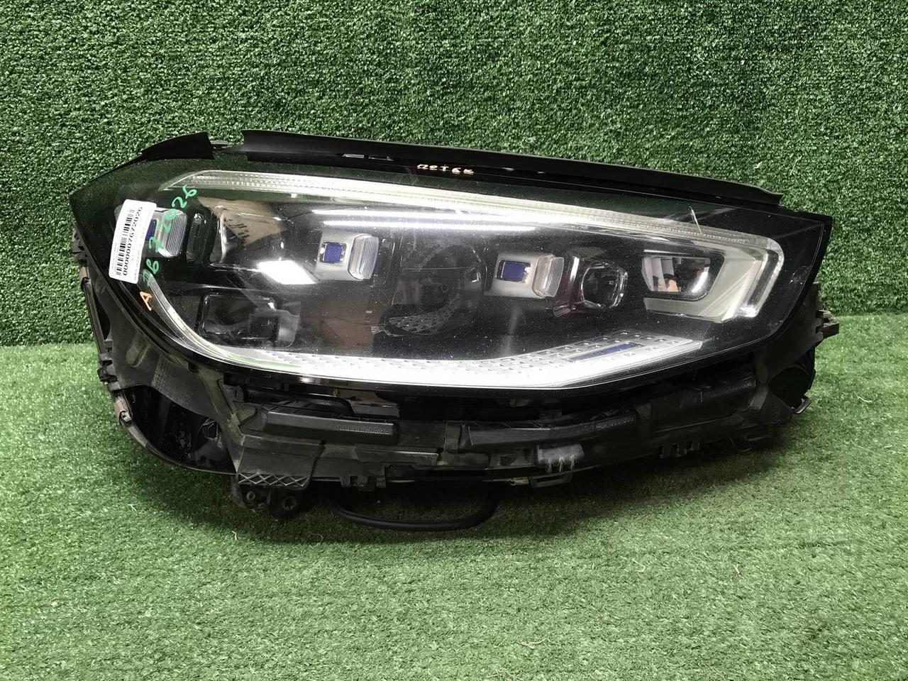 Фара правая Mercedes S W223 (20-нв) Digital Light