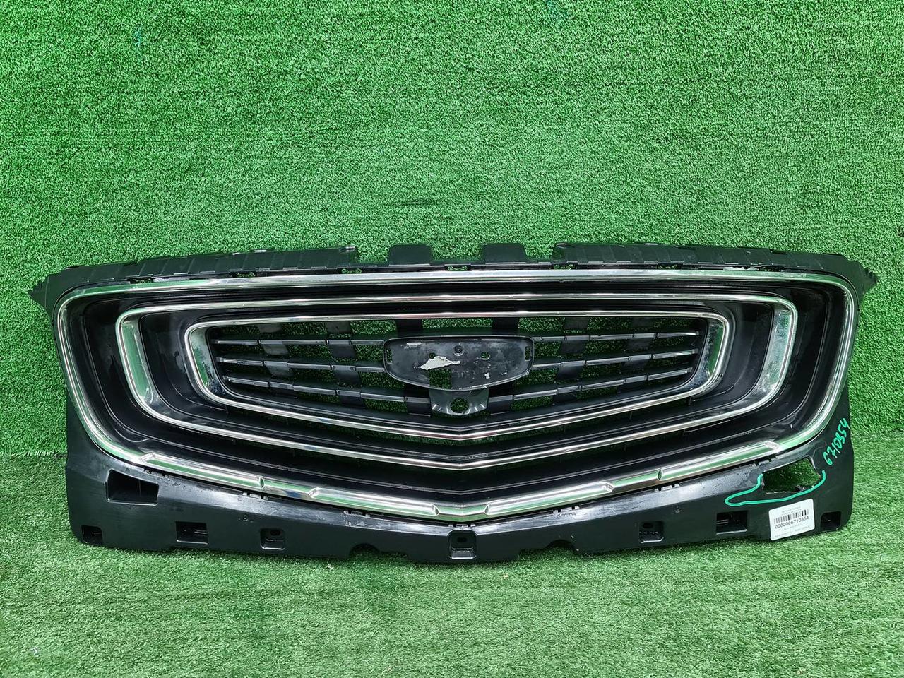 Решетка радиатора Geely Atlas Pro (2021-н.в.)