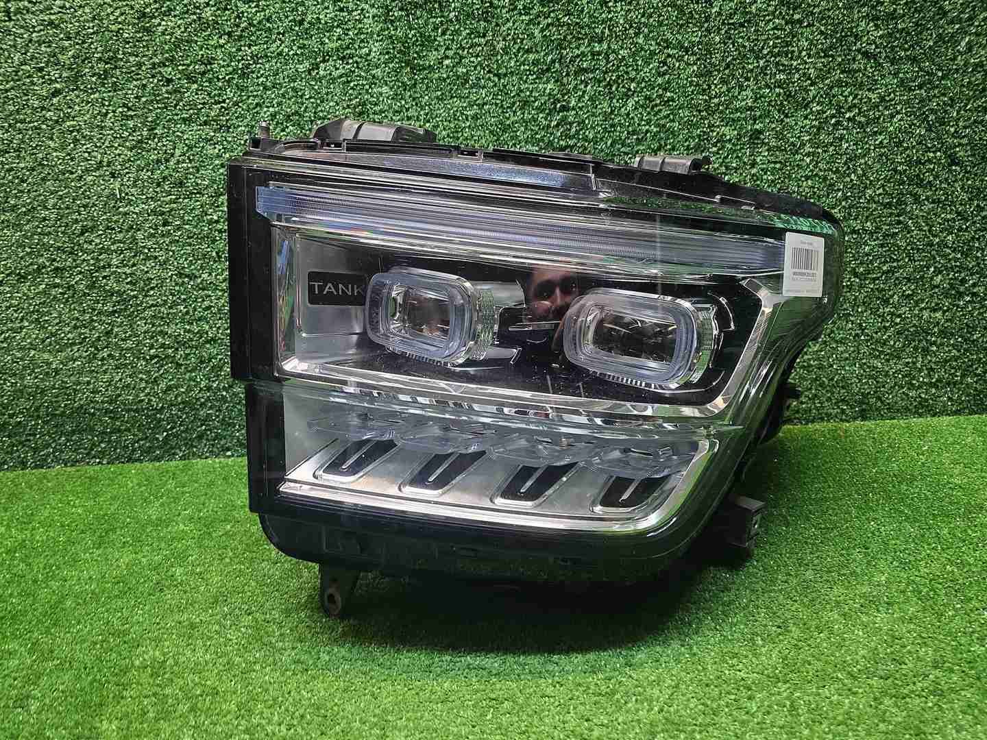 Фара левая Tank 500 (2021-н.в.) LED