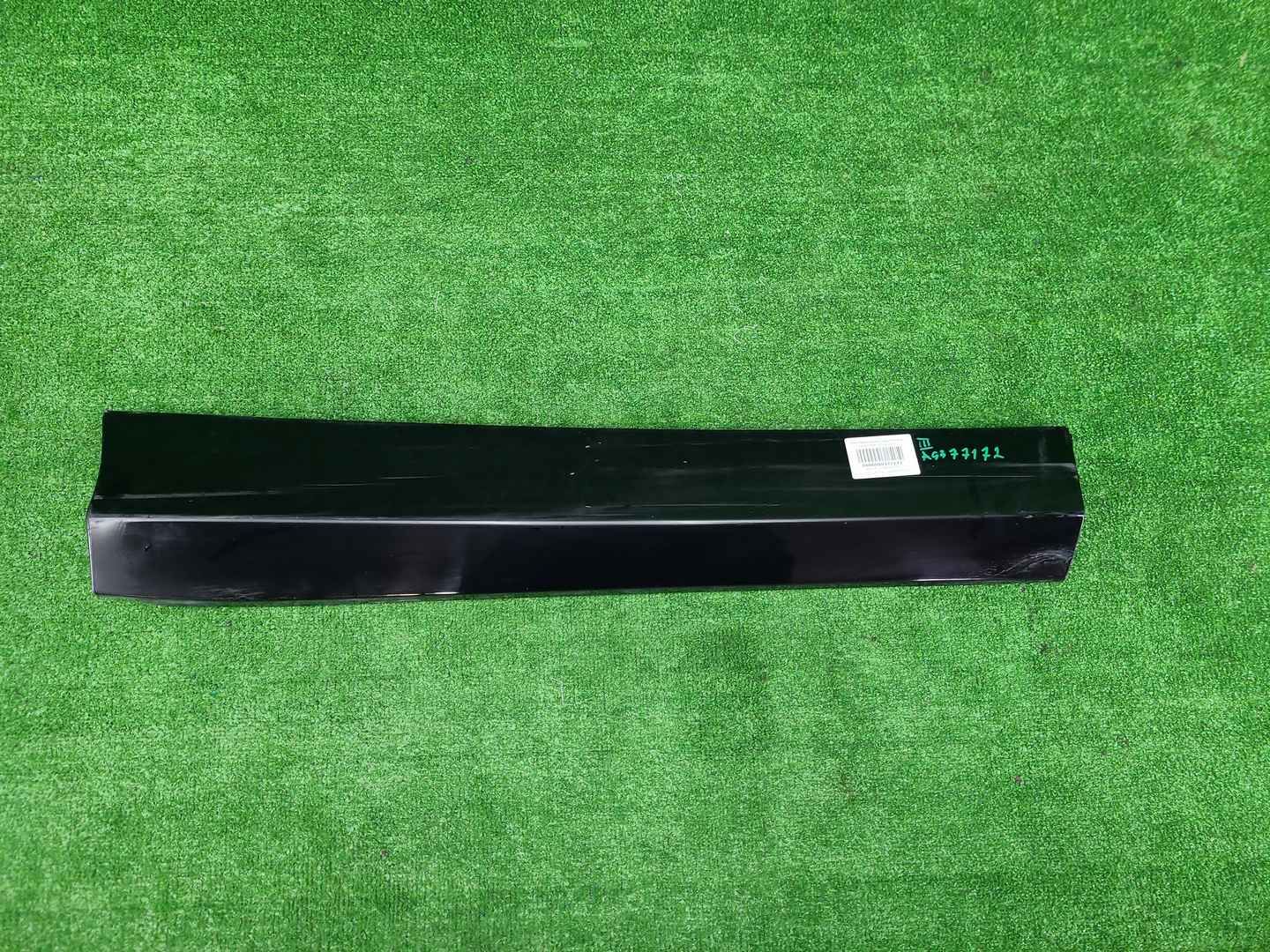 Накладка двери задняя правая Voyah Free (21-нв)