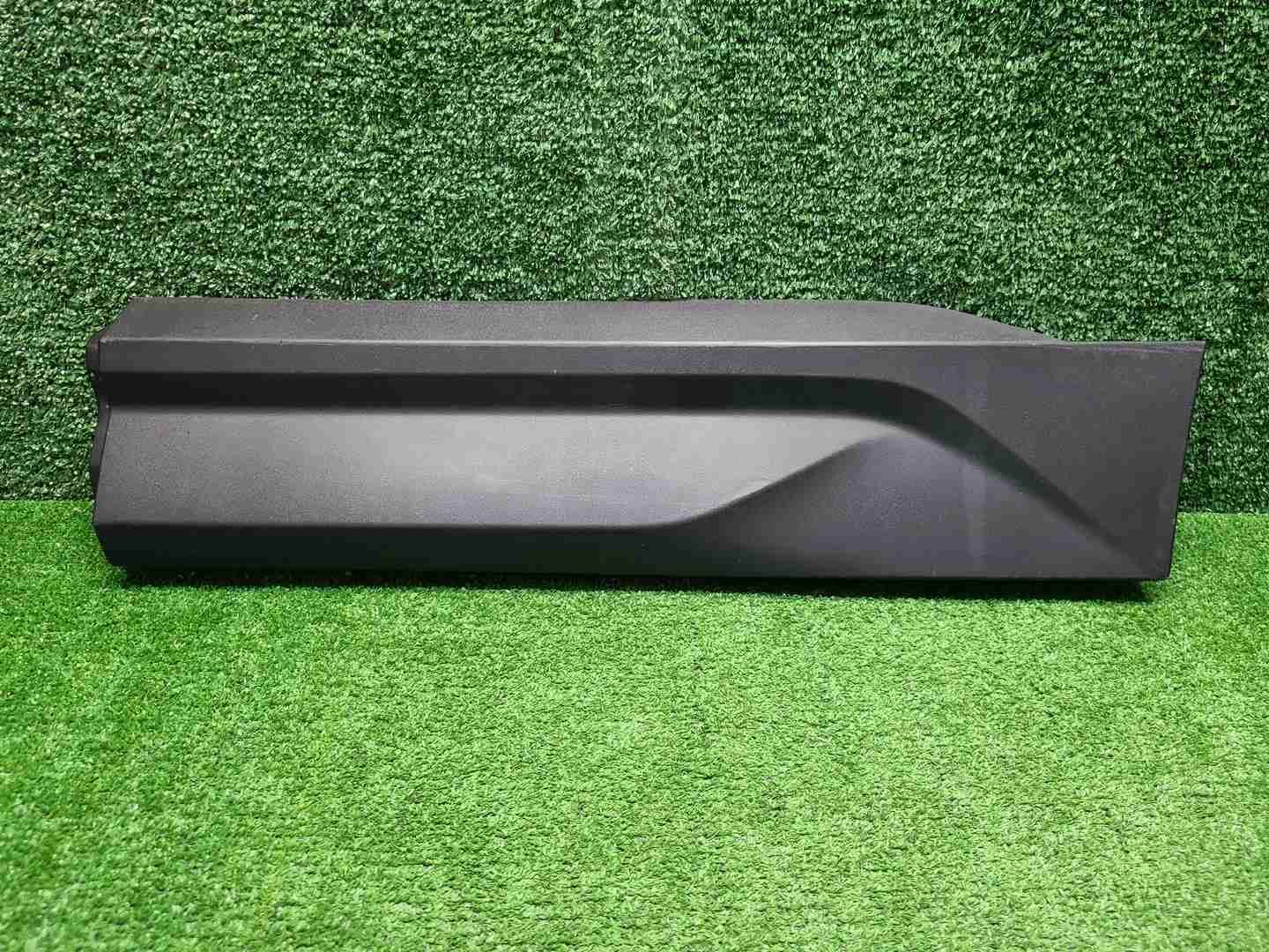 Накладка двери задняя левая Geely Coolray (19-нв)
