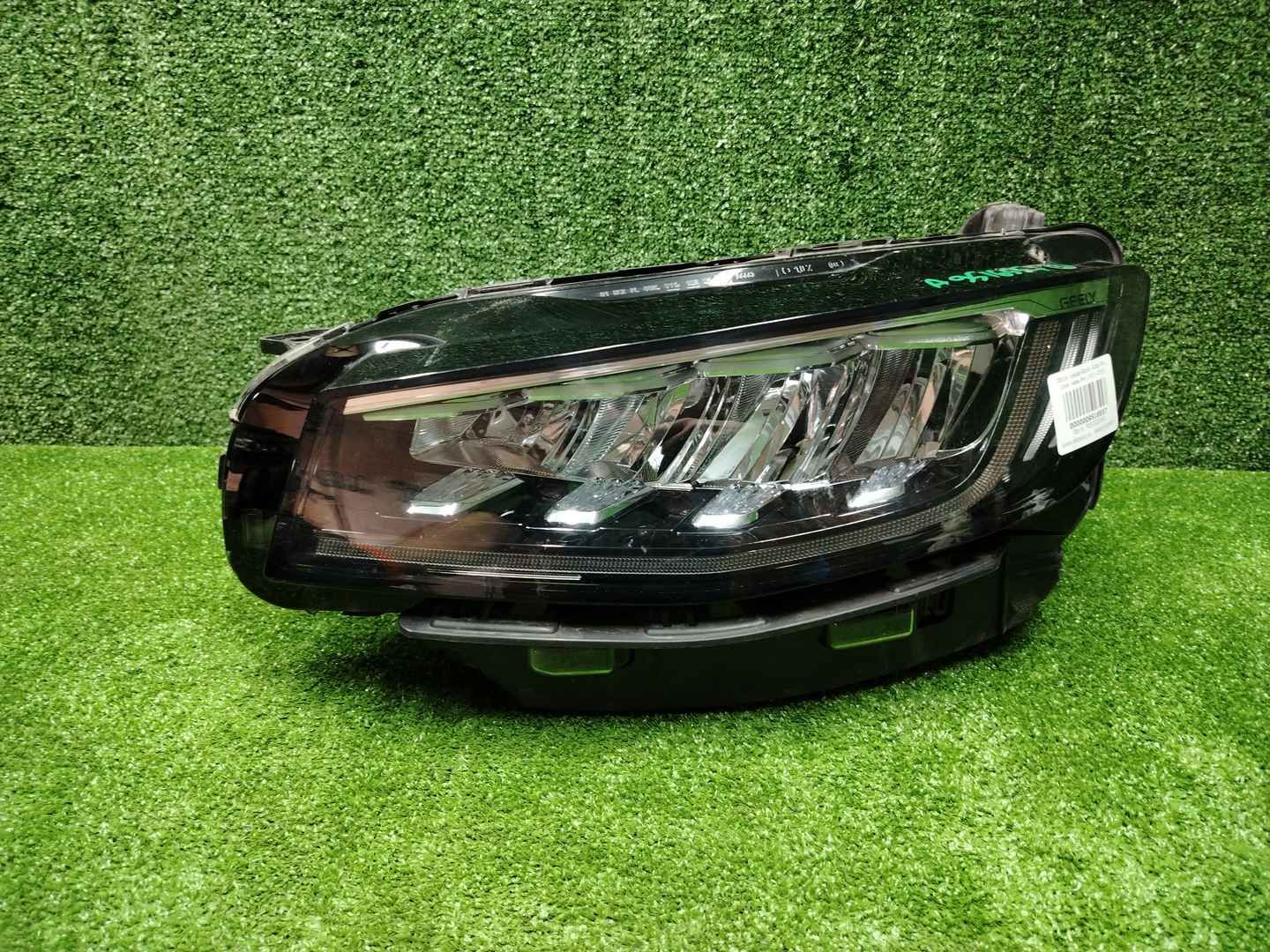 Фара левая Geely Atlas Pro (2021-2025) LED