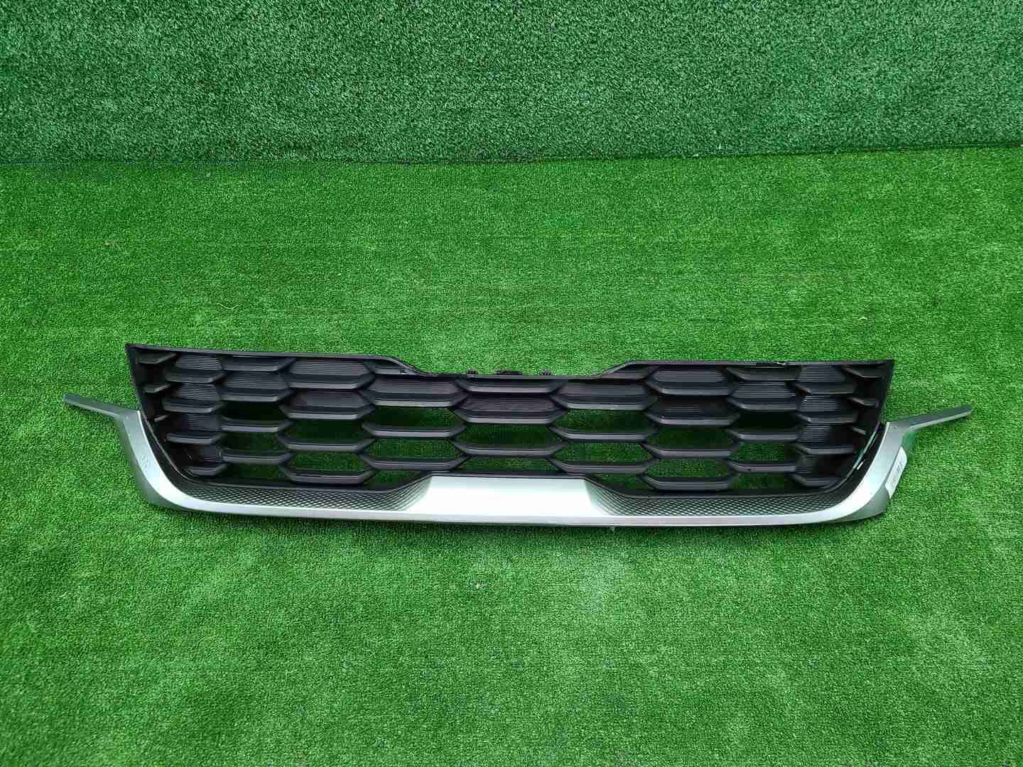 Решетка радиатора Kia Seltos (2019-2025)