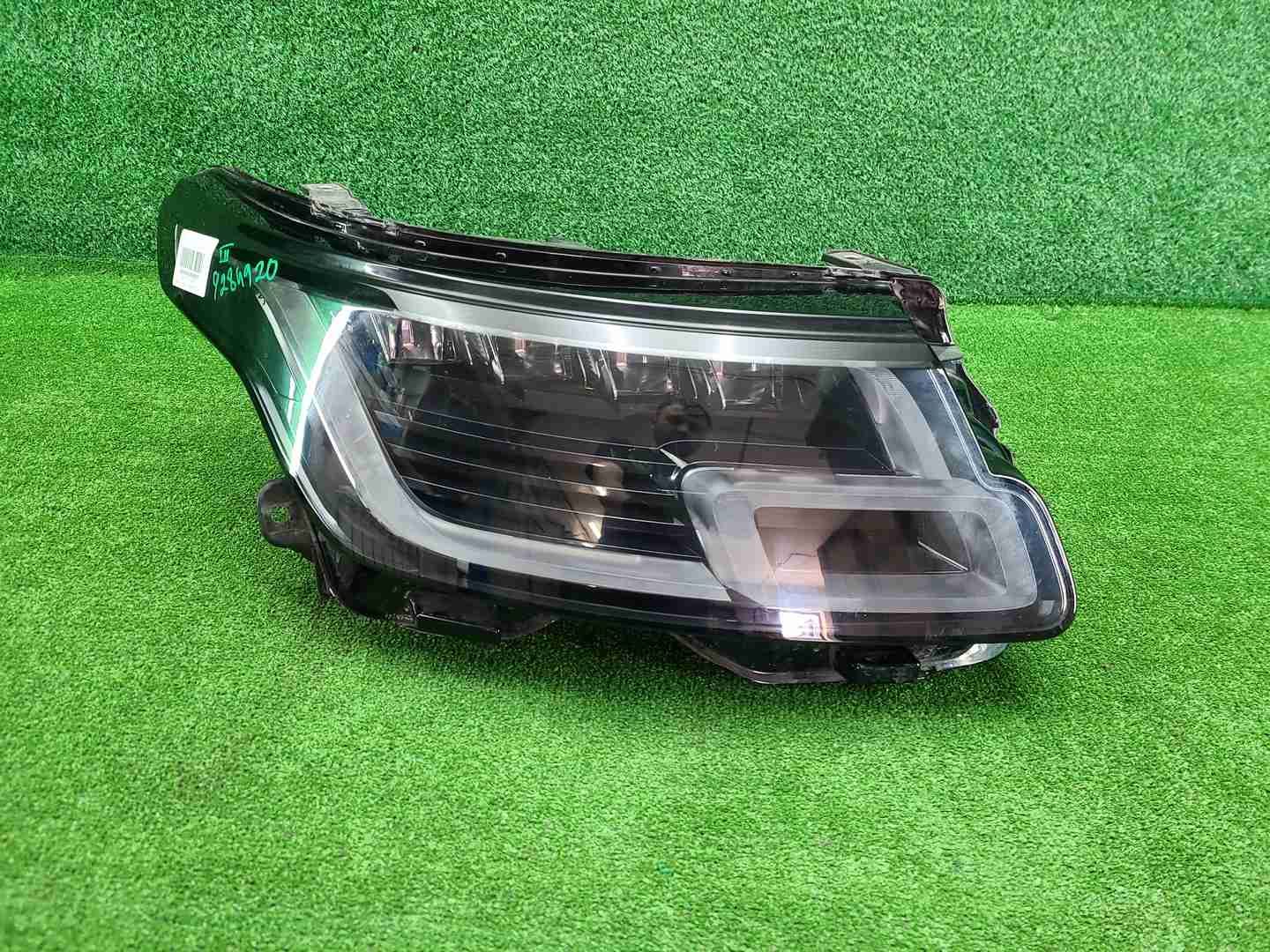 Фара правая Range Rover Vogue 4 L405 (17-22) Pixel
