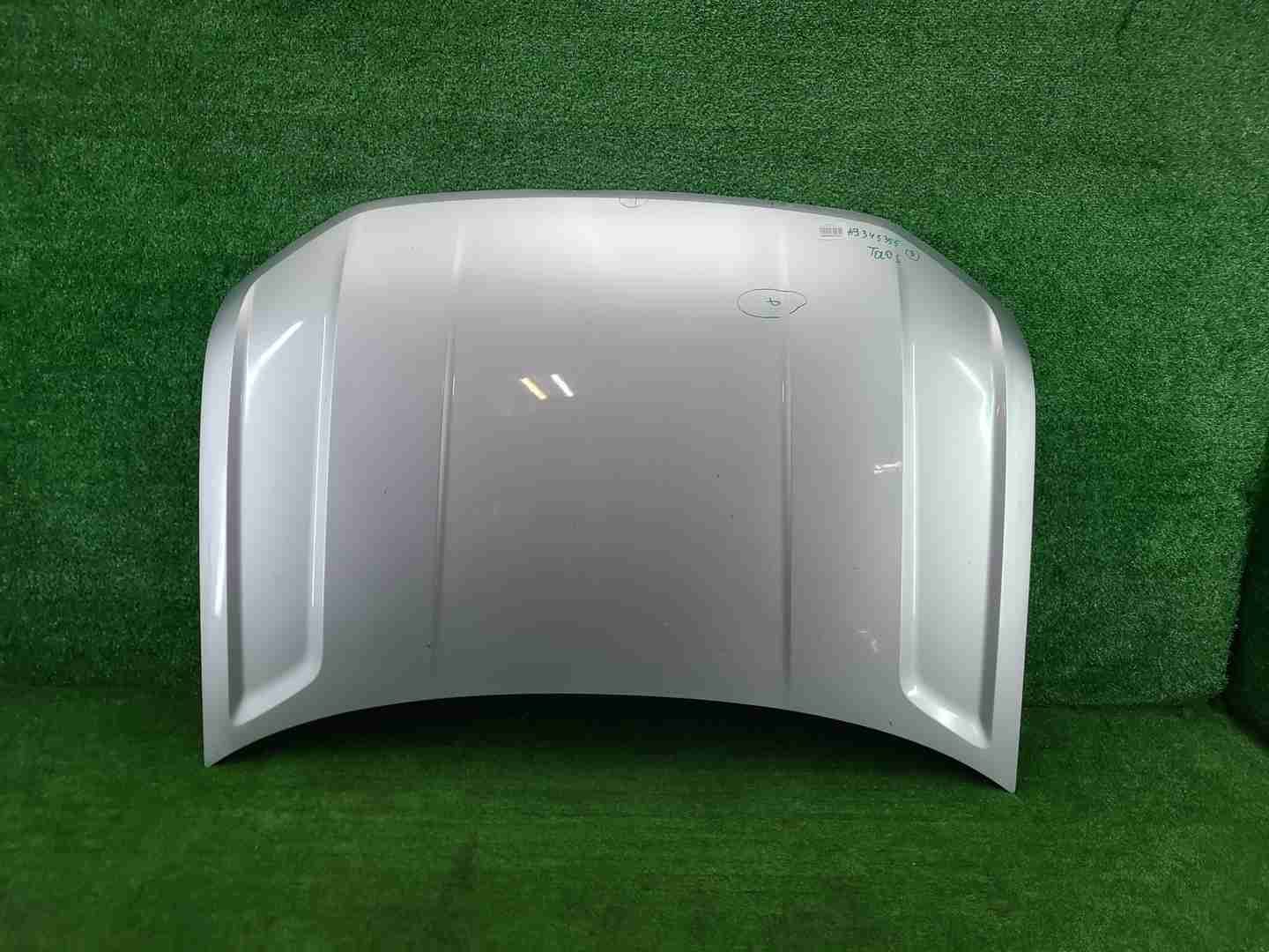 Капот VW Taos (2020-н.в.)