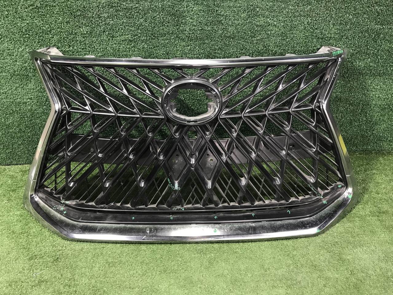 Решетка радиатора Lexus LX 3 15-23 TRD Superior