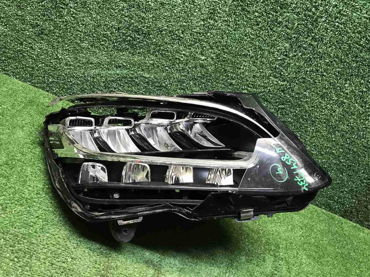 Битая Фара правая Mercedes C w205 (2018-2023) LED