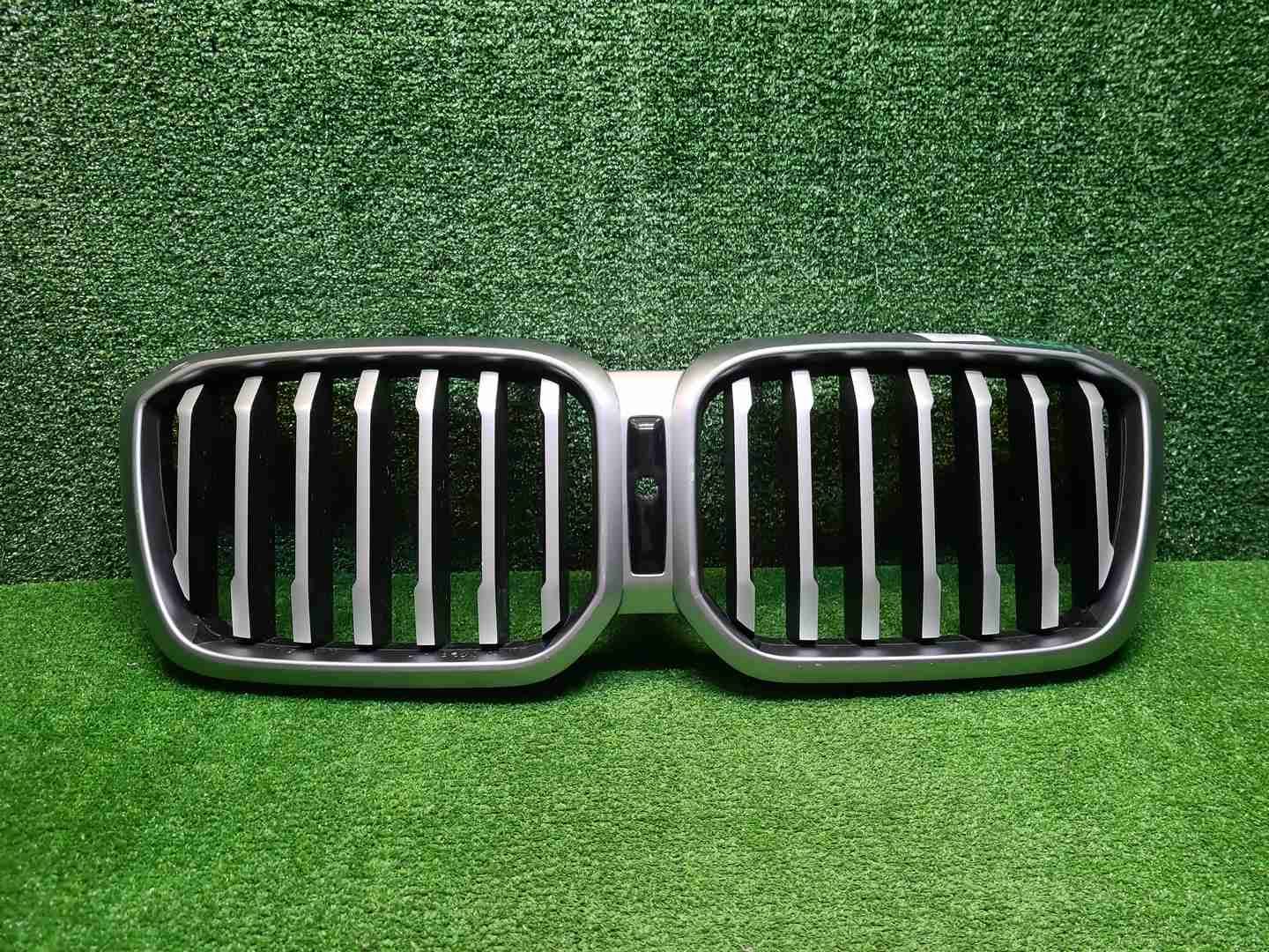 Решетка радиатора BMW X3 G01 (2021-2024)